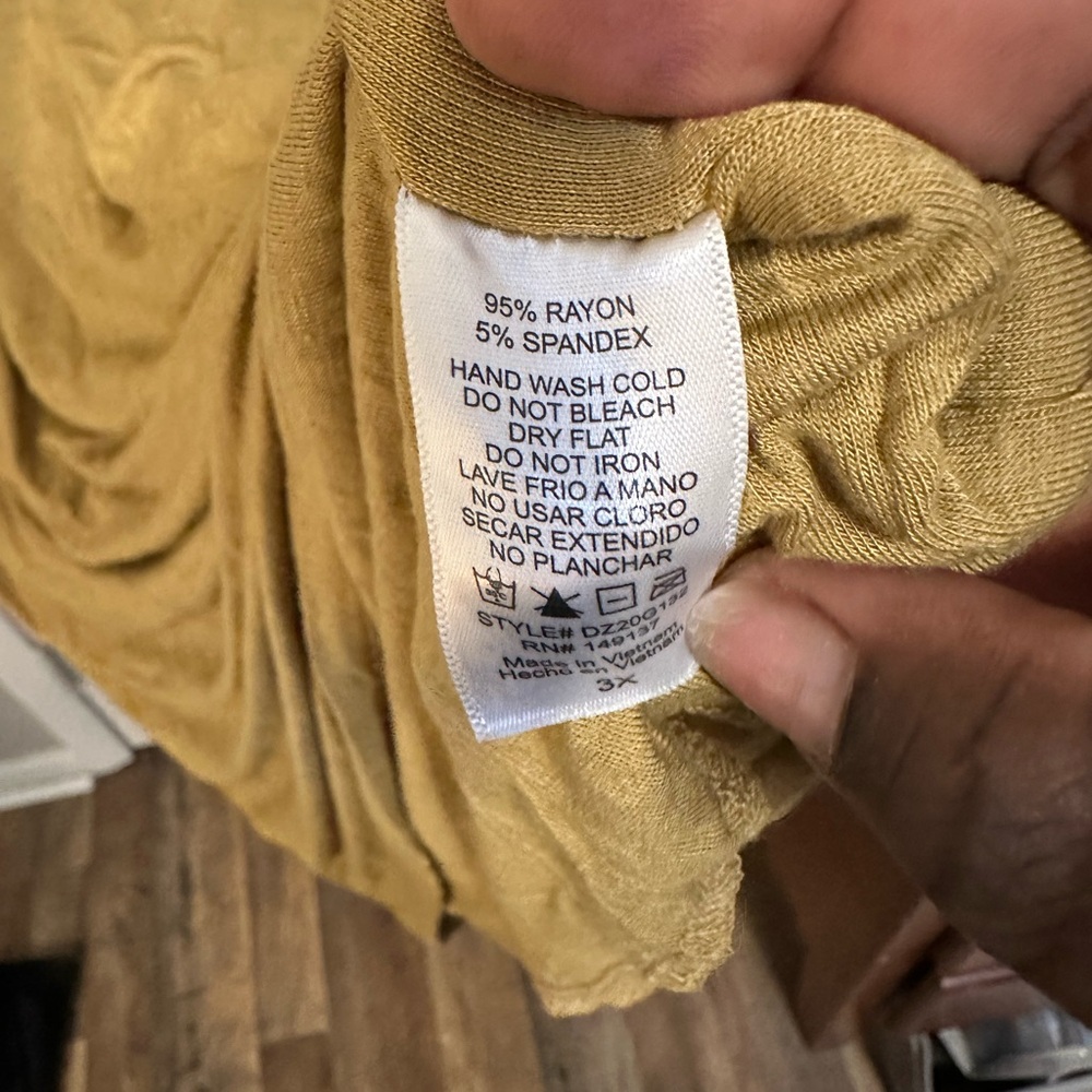 Fashion Nova Mustard Top